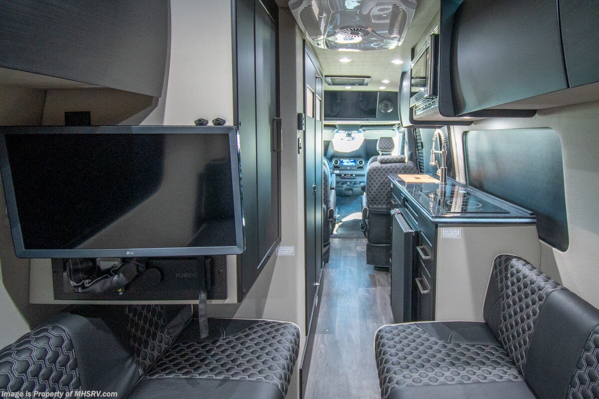2027 Midwest Patriot MD4 - New Class B For Sale by Motor Home Specialist in Alvarado, Texas