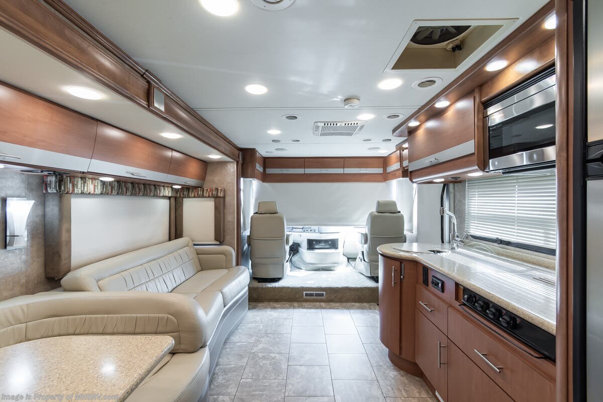 2011 Holiday Rambler Trip 32PBS - Used Diesel Pusher For Sale by Motor Home Specialist in Alvarado, Texas