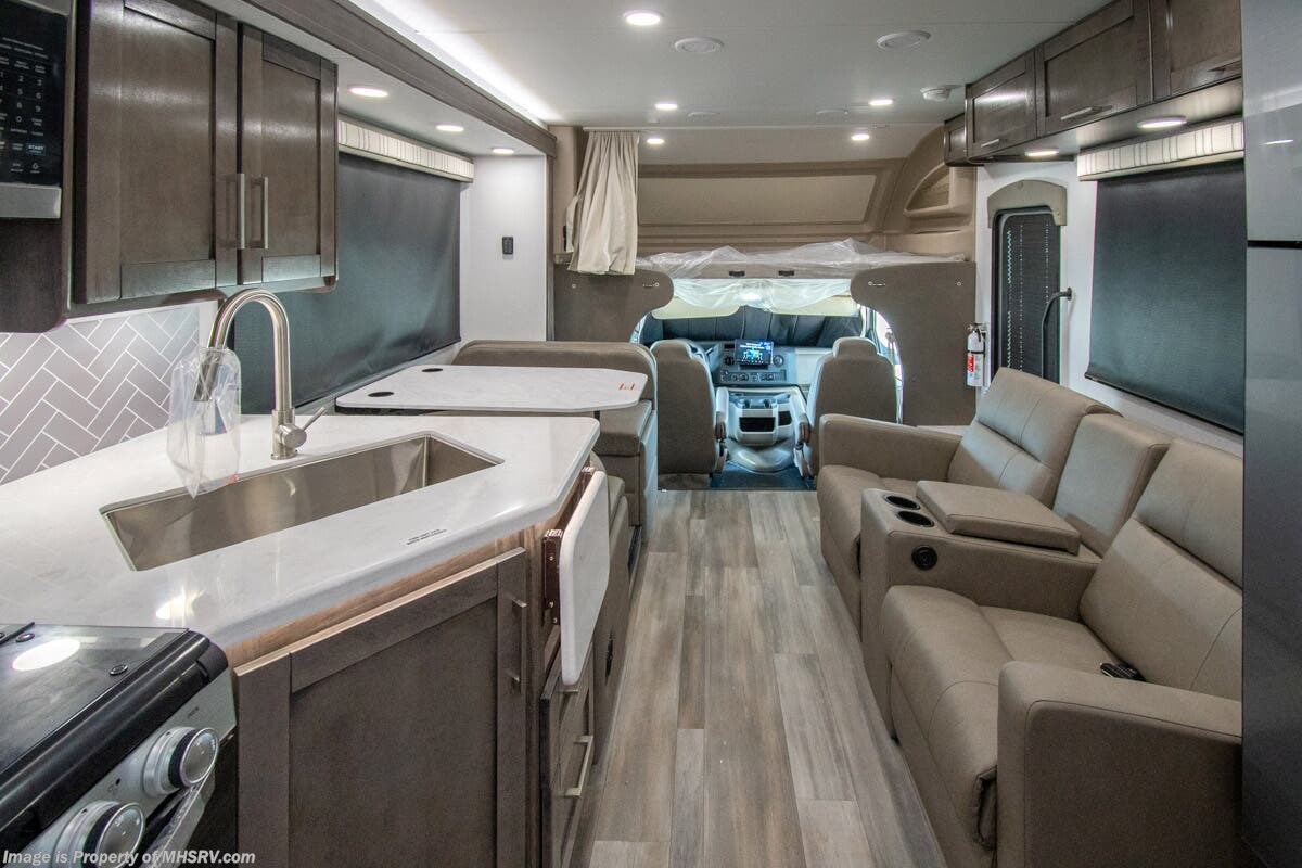 2026 Entegra Coach Esteem 31F - New Class C For Sale by Motor Home Specialist in Alvarado, Texas features Bunk Beds, Theater Seating