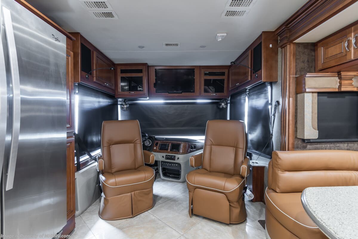 2015 Discovery 40G by Fleetwood from Motor Home Specialist in Alvarado, Texas
