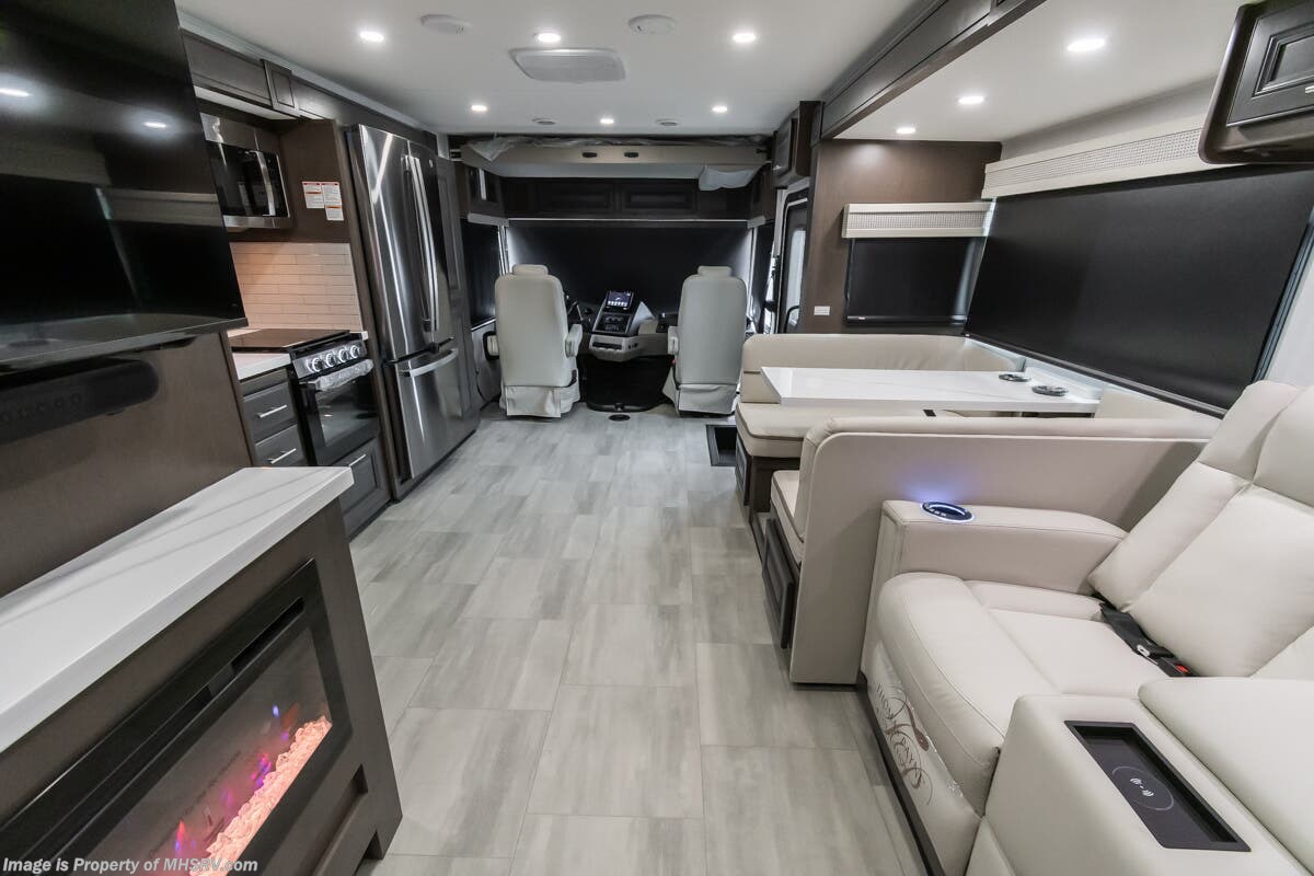 2026 Forest River Georgetown 5 Series GT5 34H5 - New Class A For Sale by Motor Home Specialist in Alvarado, Texas features Bath & 1/2, Theater Seating