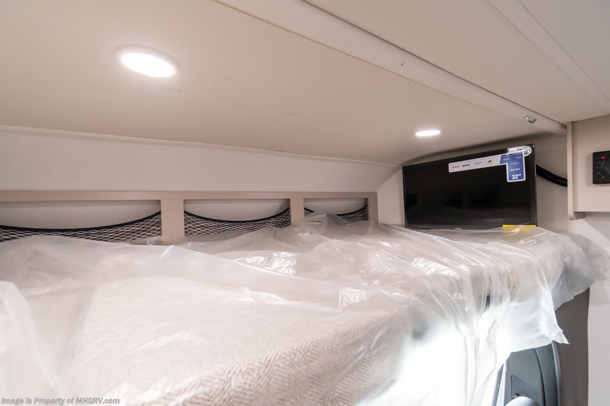New 2026 Entegra Coach Qwest SE 24L available in Alvarado, Texas