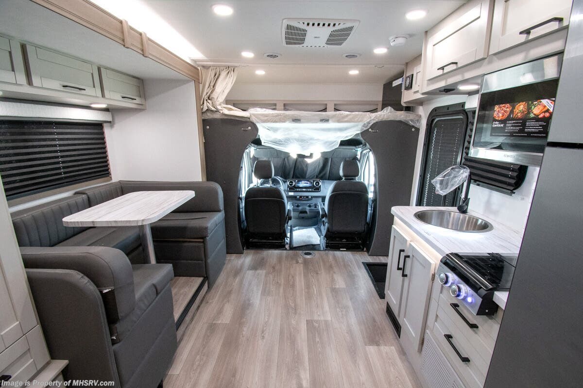 2026 Entegra Coach Qwest SE 24L - New Class C For Sale by Motor Home Specialist in Alvarado, Texas