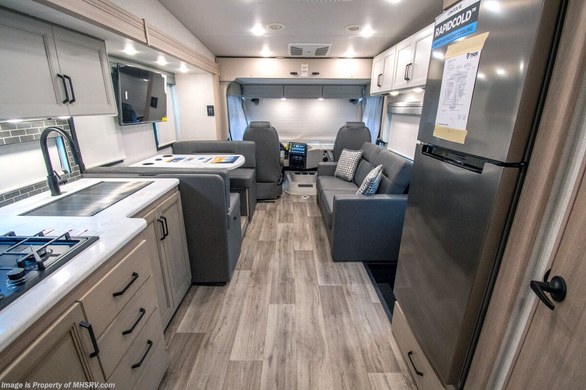 2027 Thor Motor Coach Outlaw Wild West Edition 38K - New Class A For Sale by Motor Home Specialist in Alvarado, Texas