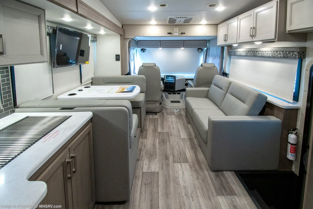 2027 Thor Motor Coach Outlaw Wild West Edition 38K - New Class A For Sale by Motor Home Specialist in Alvarado, Texas