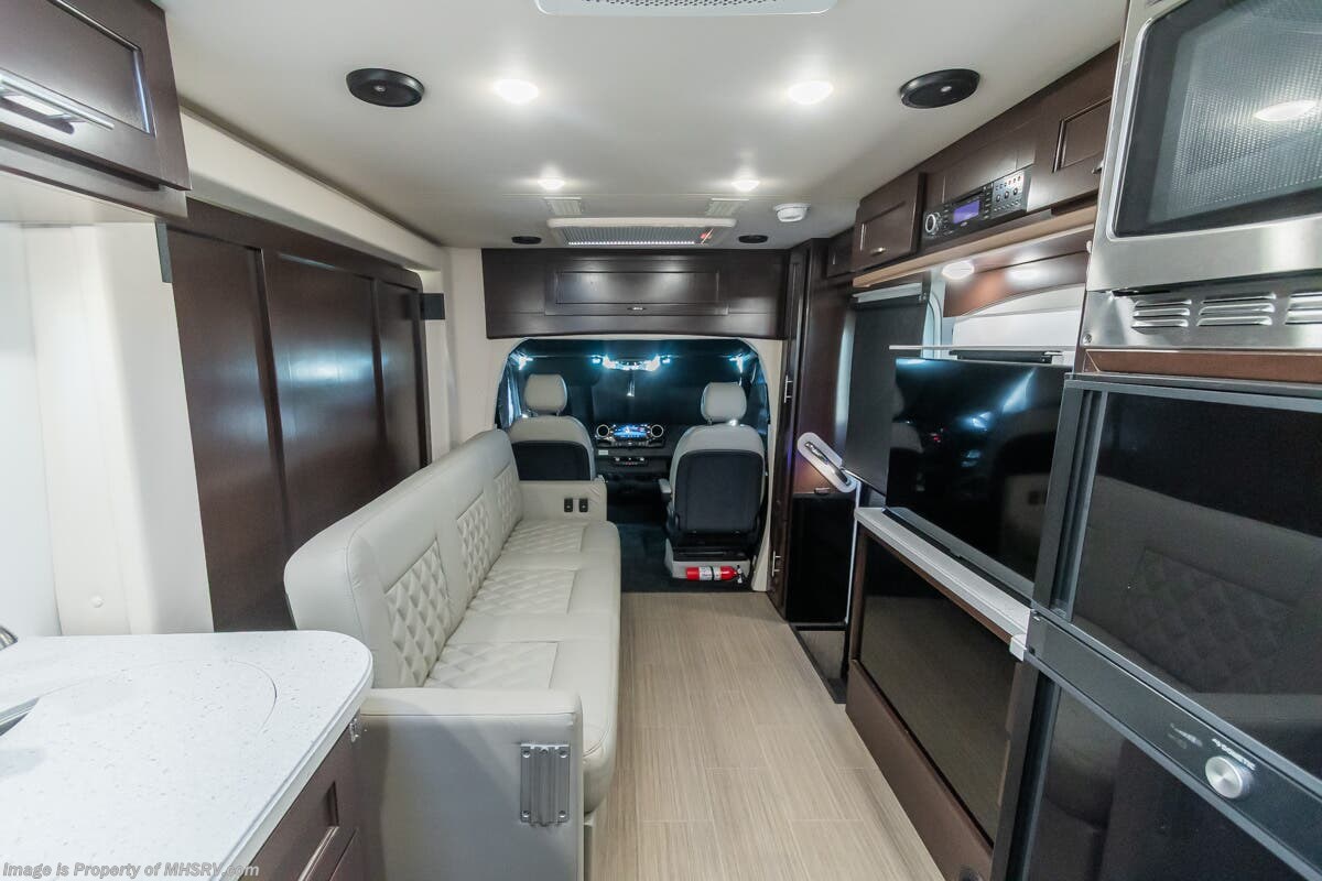 2022 Regency Ultra Brougham - Used Class B For Sale by Motor Home Specialist in Alvarado, Texas
