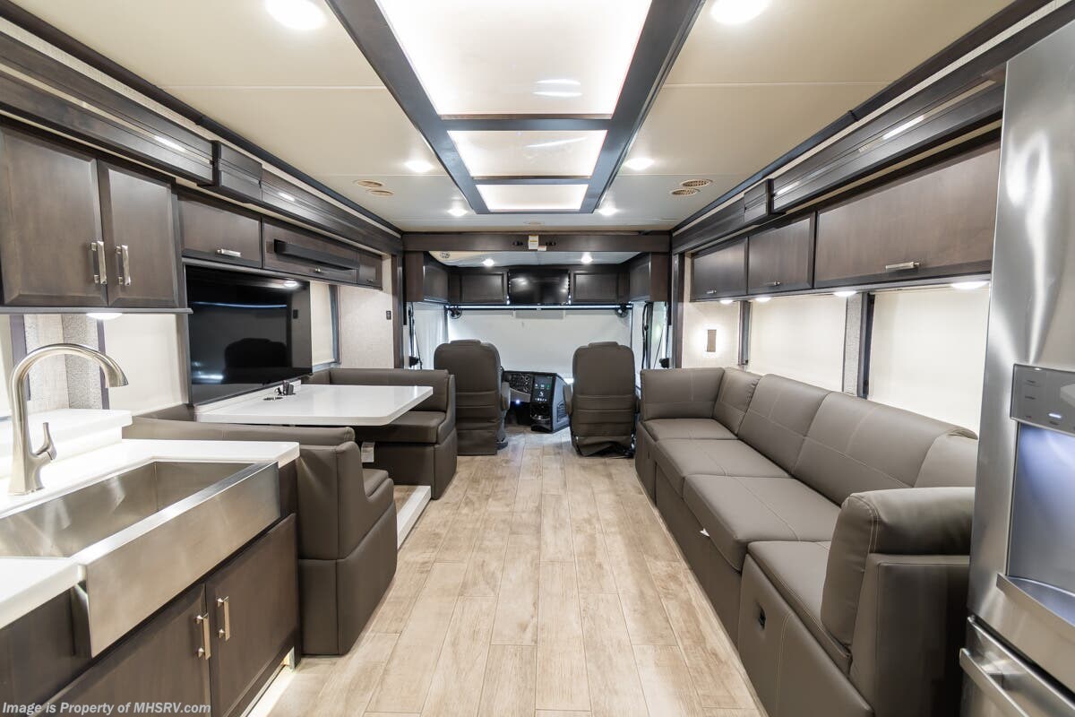 2023 Thor Motor Coach Tuscany 45BX - Used Diesel Pusher For Sale by Motor Home Specialist in Alvarado, Texas features Two Full Baths, Bunk Beds