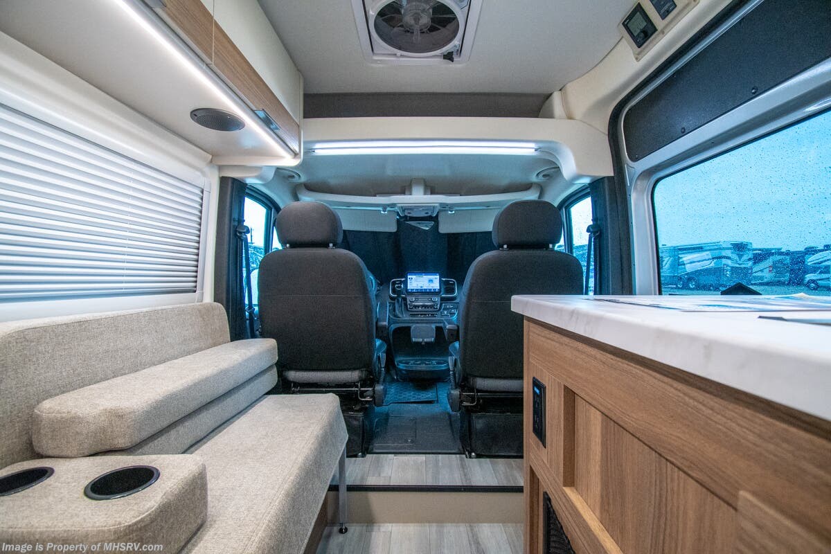 2027 Rize 18M by Thor Motor Coach from Motor Home Specialist in Alvarado, Texas