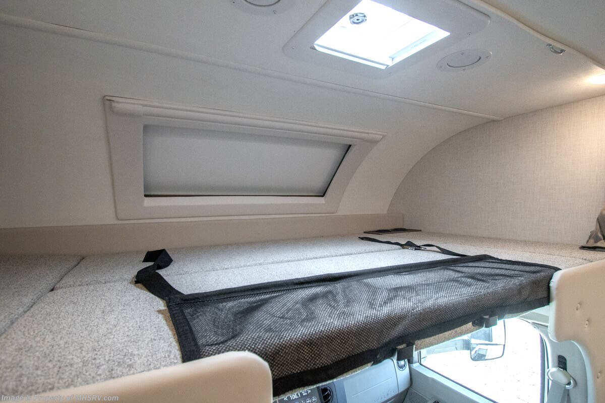 New 2027 Thor Motor Coach Quantum KW29 available in Alvarado, Texas