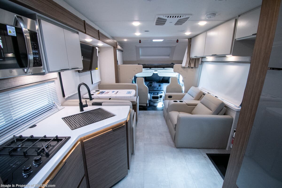 2027 Thor Motor Coach Quantum LF31 - New Class C For Sale by Motor Home Specialist in Alvarado, Texas features Bunk Beds, Theater Seating