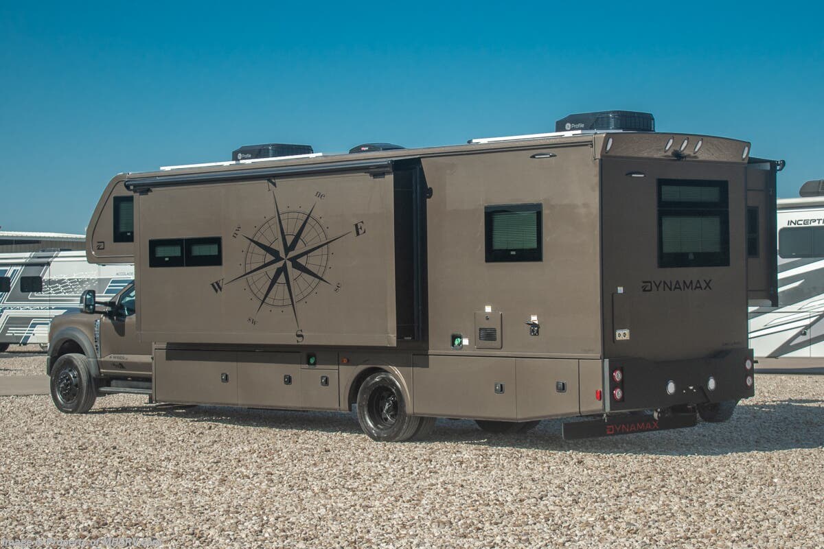 New 2027 Dynamax Corp Isata 6 Series 32KS available in Alvarado, Texas