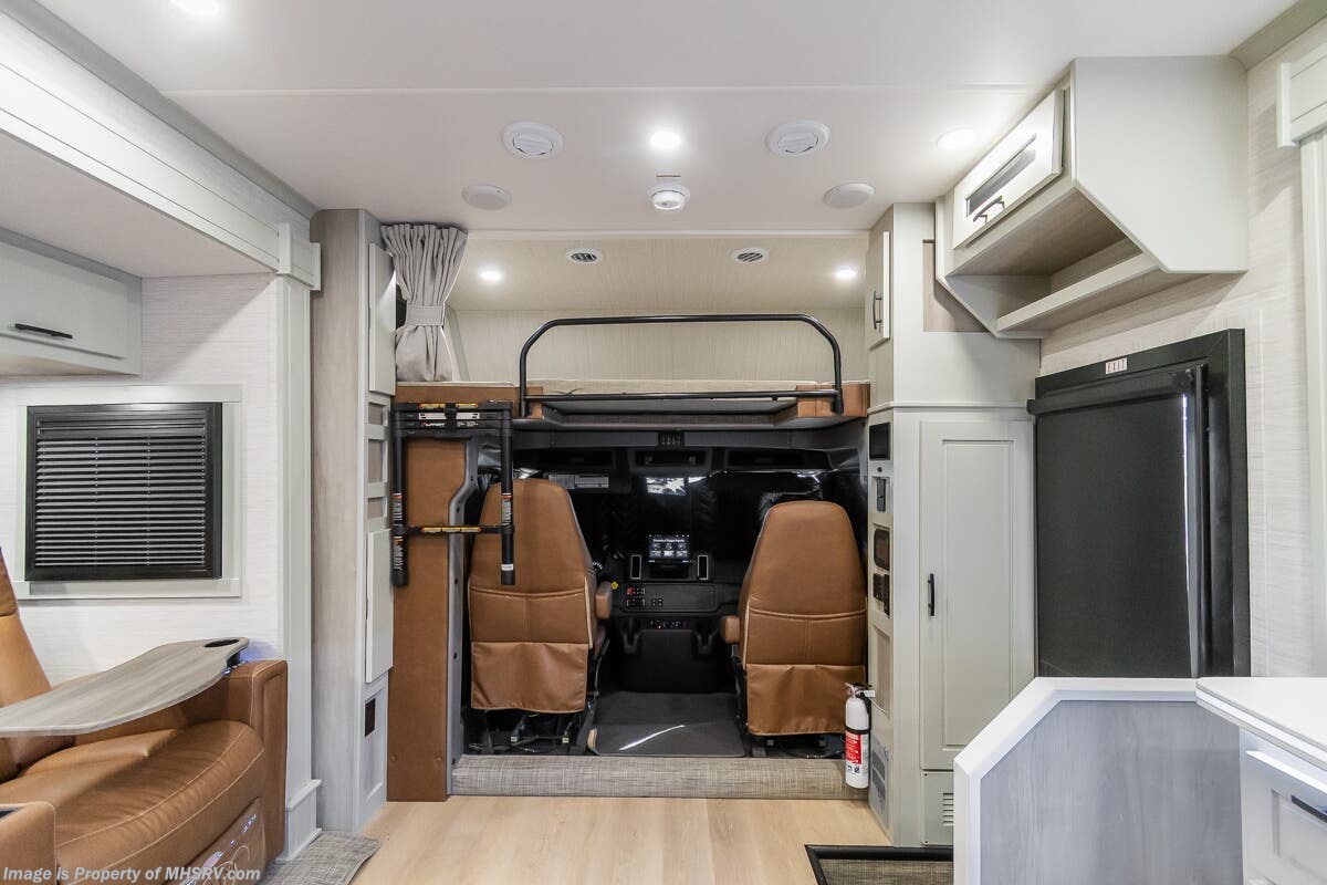 2027 DX3 37TS by Dynamax Corp from Motor Home Specialist in Alvarado, Texas