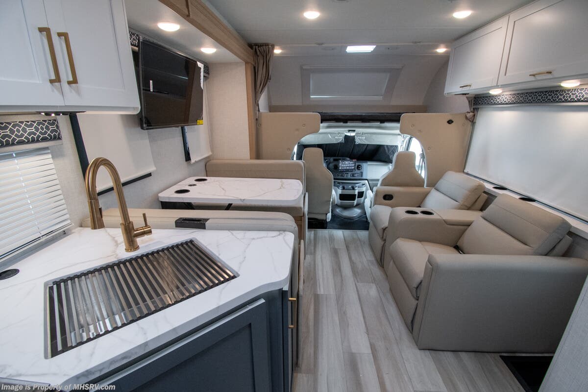 2027 Thor Motor Coach Quantum LC28 - New Class C For Sale by Motor Home Specialist in Alvarado, Texas features Theater Seating