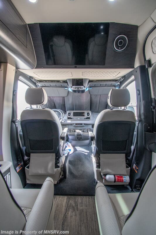 2027 V-RV 7RL by OGV Luxury Coach from Motor Home Specialist in Alvarado, Texas