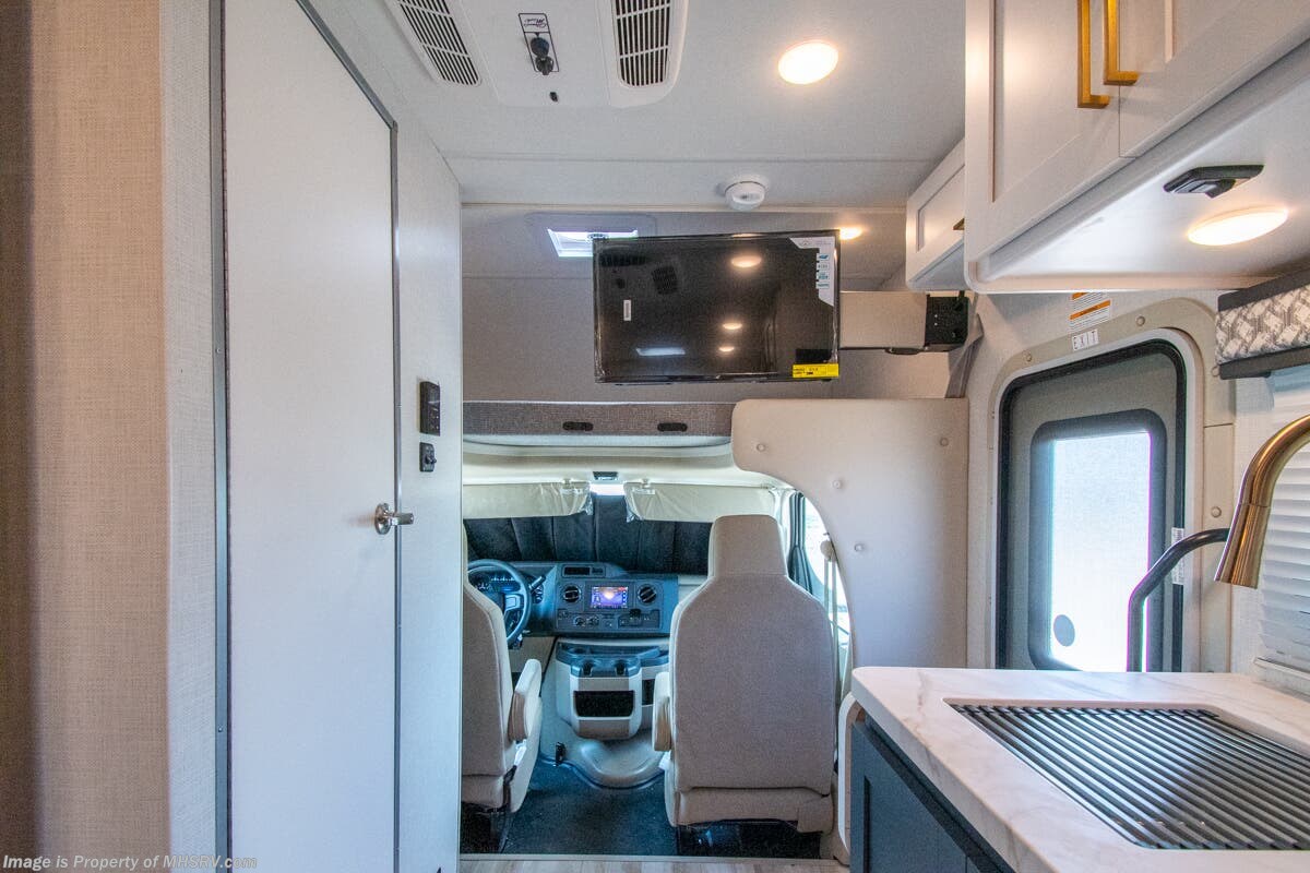 New 2027 Thor Motor Coach Geneva 19VT available in Alvarado, Texas