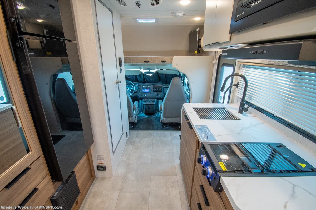 2027 Thor Motor Coach Chateau 19Z - New Class C For Sale by Motor Home Specialist in Alvarado, Texas