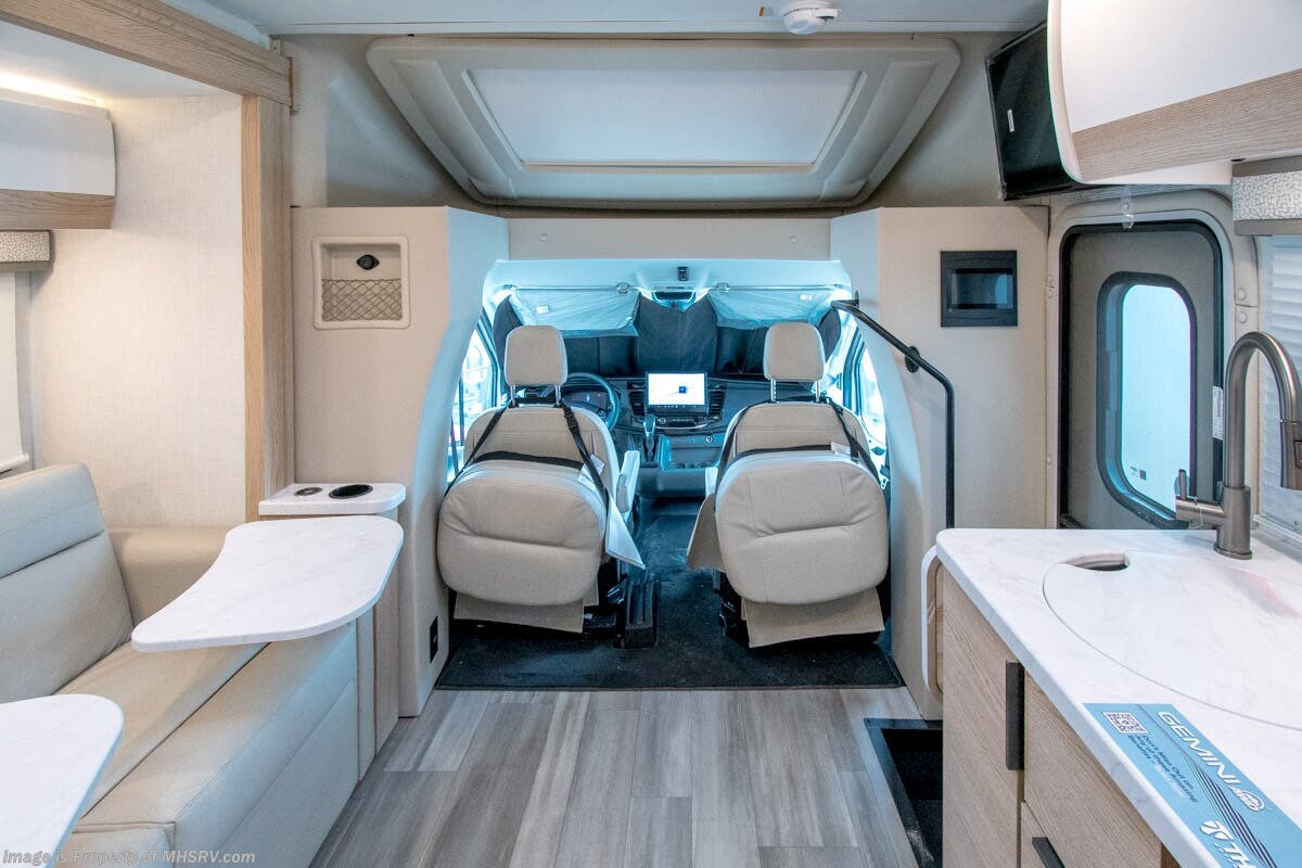 2027 Thor Motor Coach Gemini 24KB - New Class C For Sale by Motor Home Specialist in Alvarado, Texas