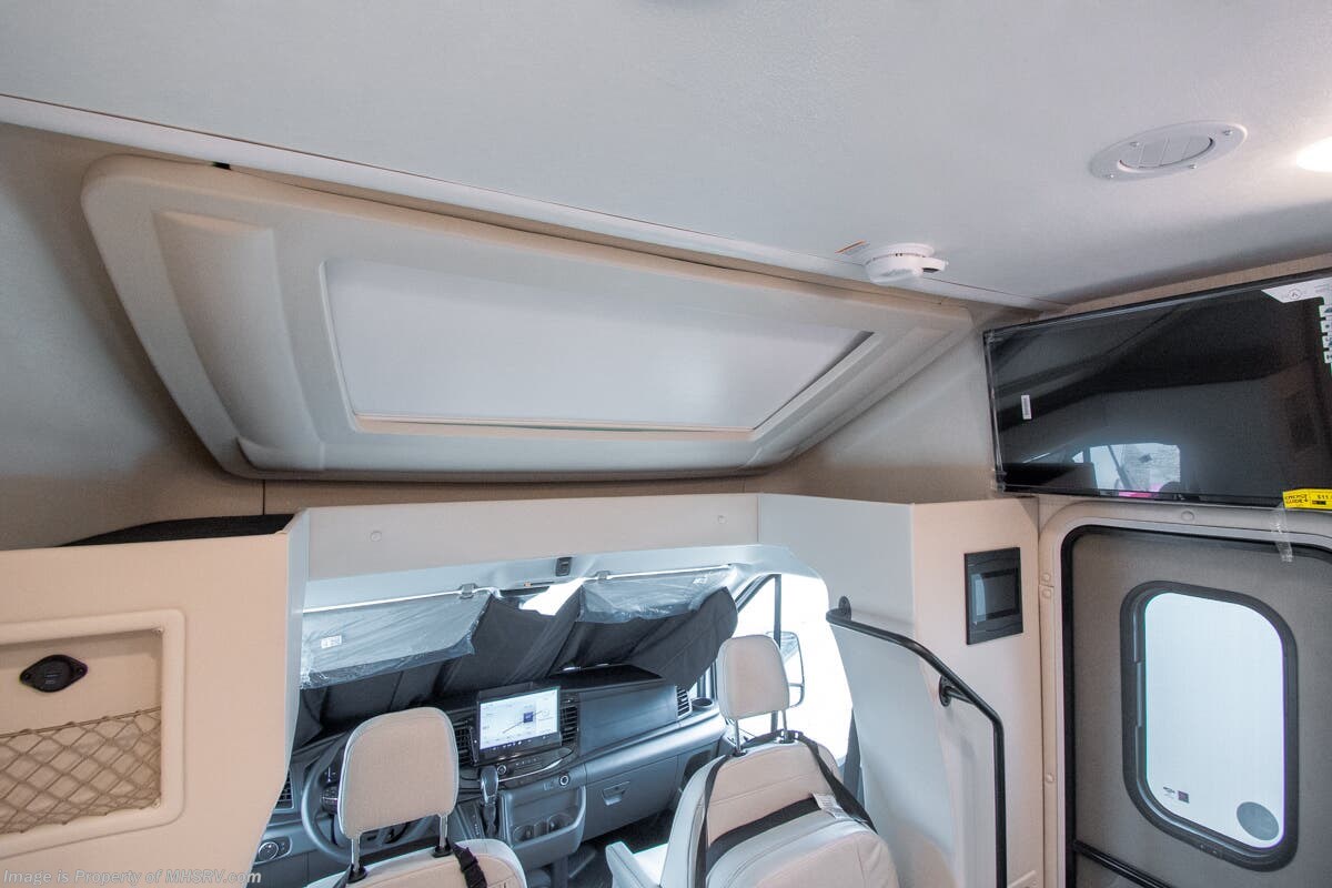 New 2027 Thor Motor Coach Gemini 24KB available in Alvarado, Texas