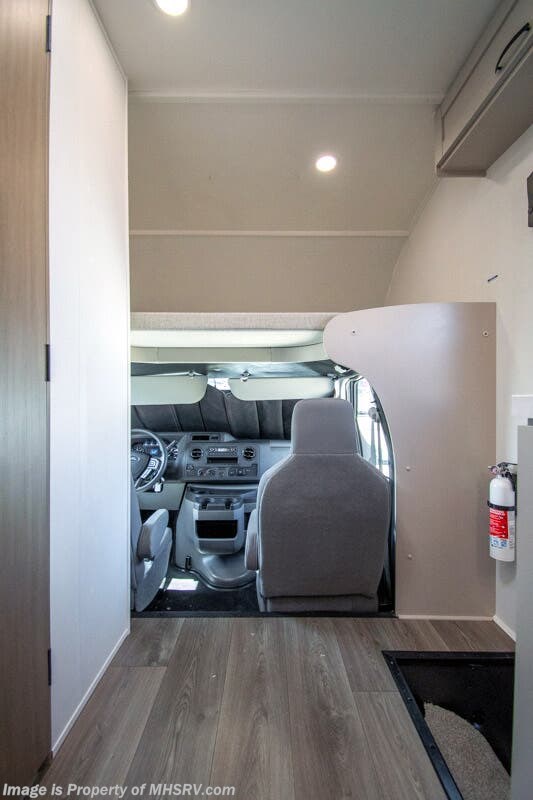2027 Odyssey SE 20LF by Entegra Coach from Motor Home Specialist in Alvarado, Texas