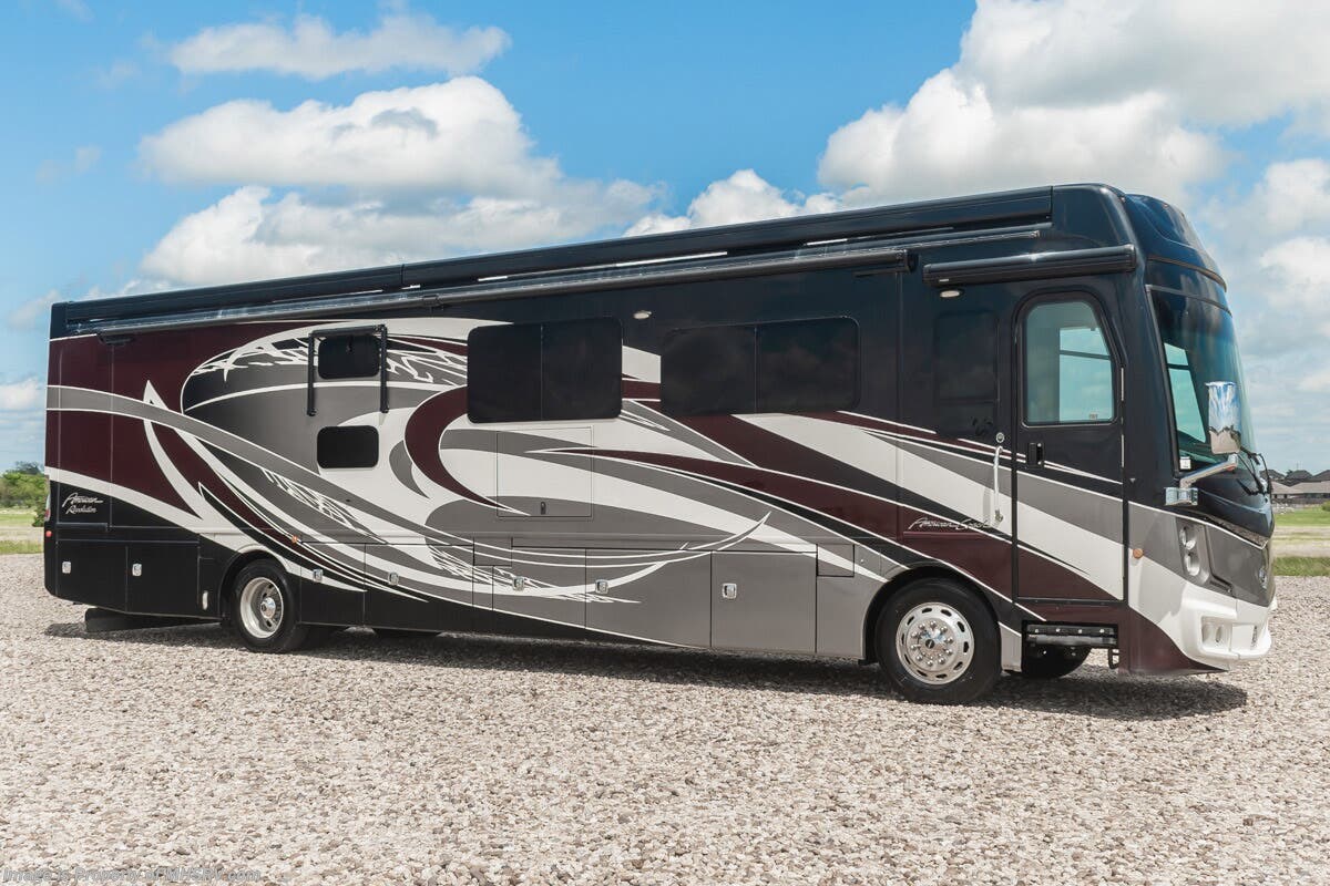 2018 American Coach American Revolution for sale on Searchshop