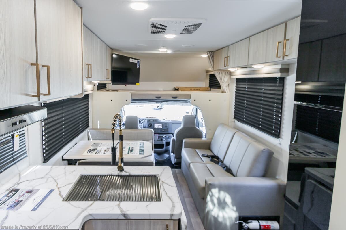 2027 East to West Entrada 2700 NS - New Class C For Sale by Motor Home Specialist Alabama in Montgomery, Alabama features 50 Amp Service