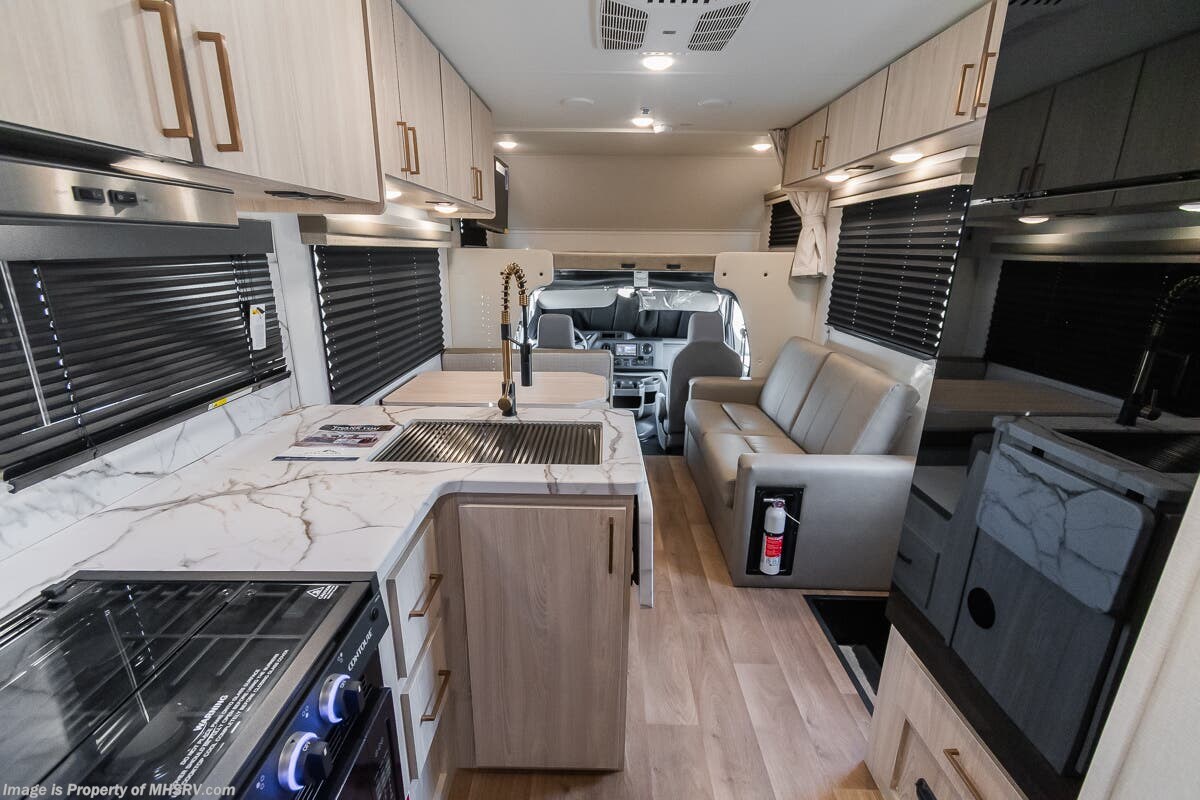 2027 East to West Entrada 2710NK - New Class C For Sale by Motor Home Specialist in Alvarado, Texas features 50 Amp Service