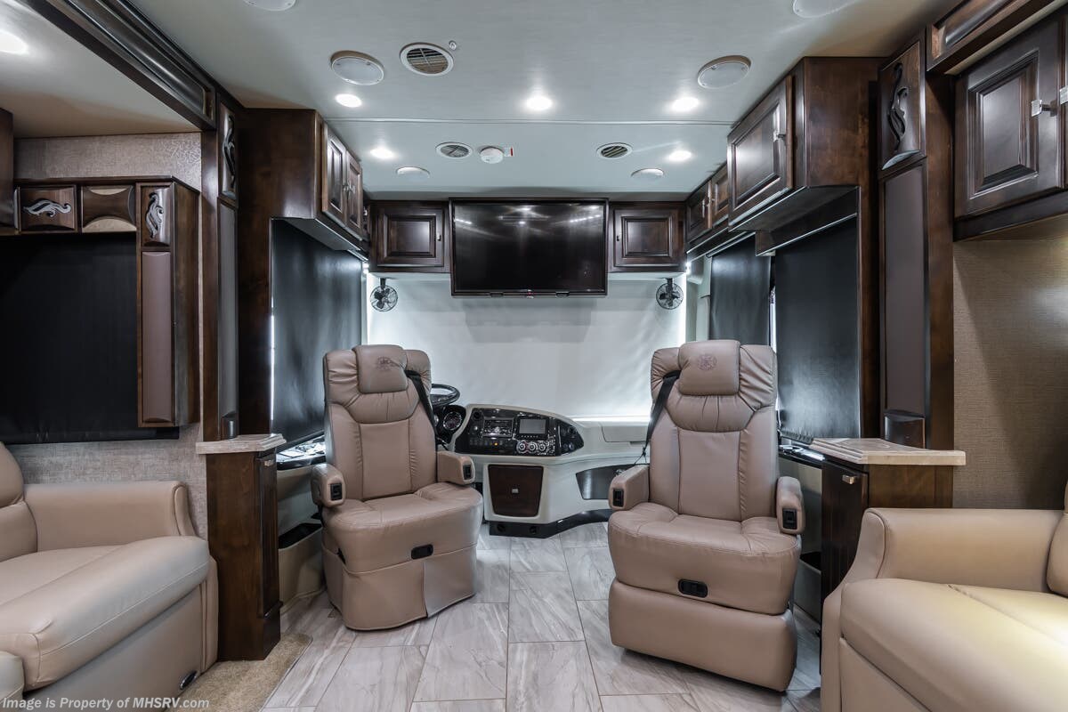 2018 Phaeton 40QKH by Tiffin from Motor Home Specialist in Alvarado, Texas
