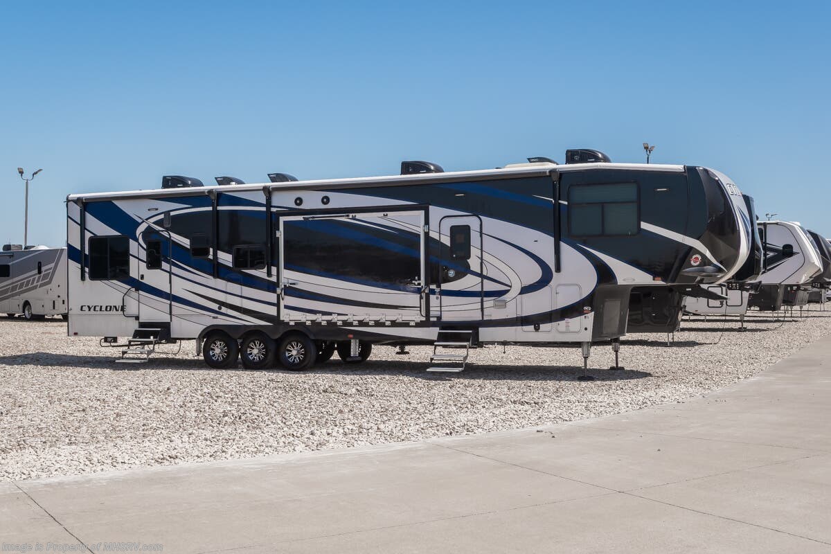 2018 Heartland RV Cyclone 4270 5th Wheel Toy Hauler W/ Exterior Entertainment, Alum. Wheels, Auto Leveling, Theater Seats &amp; More