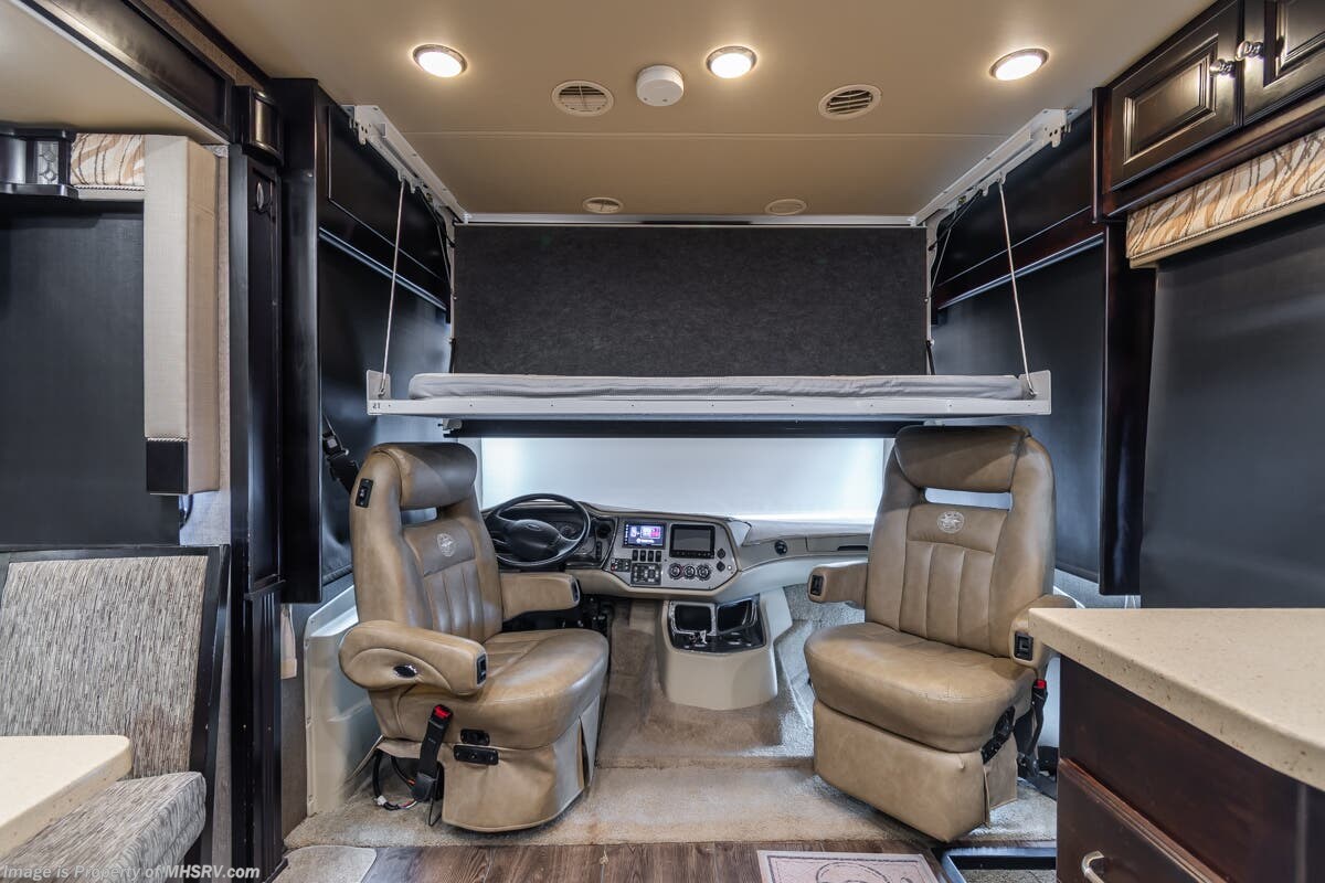 Used 2017 Tiffin Open Road Allegro 32SA available in Alvarado, Texas