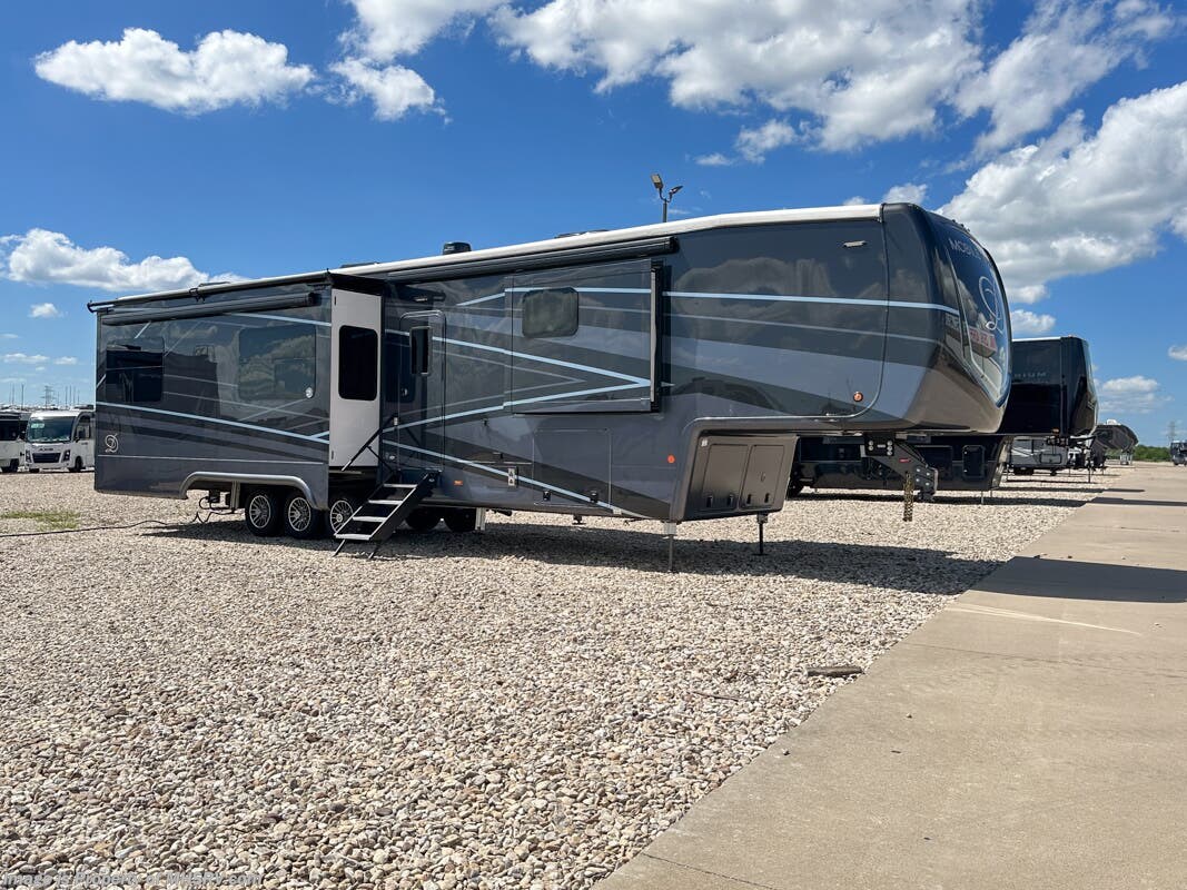 2025 DRV Mobile Suites MS Houston 5th Wheel