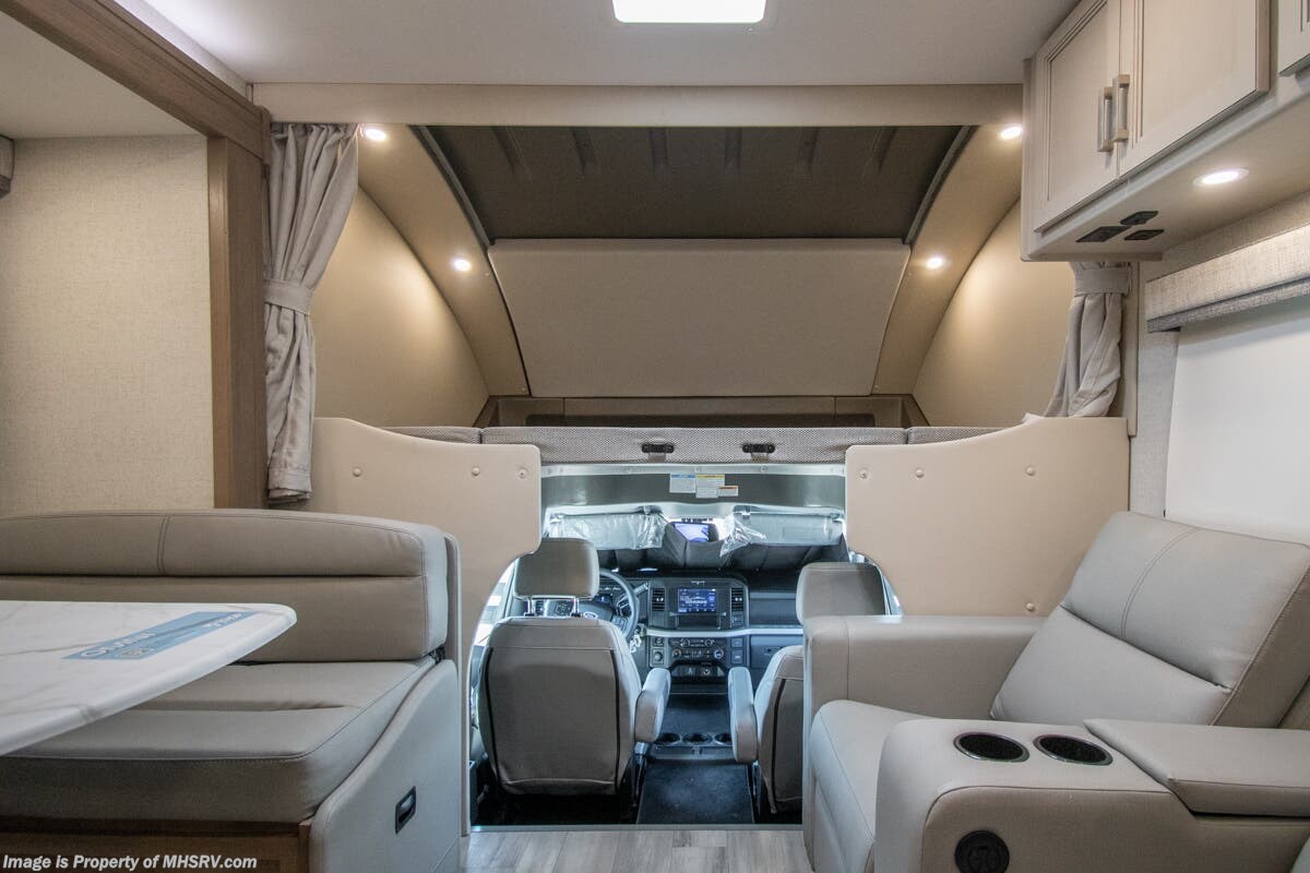 2027 Omni Trail X32 by Thor Motor Coach from Motor Home Specialist in Alvarado, Texas