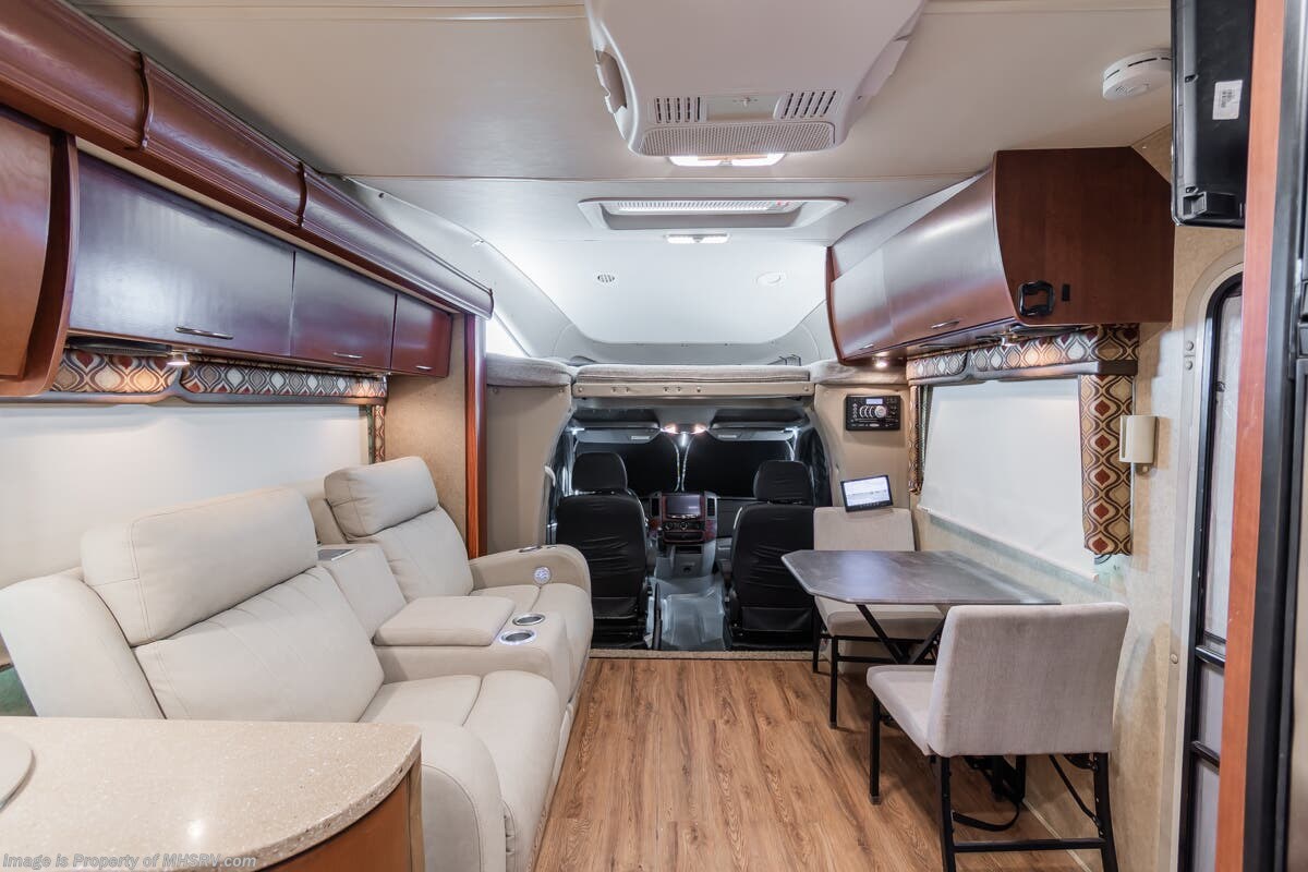 2015 Thor Motor Coach Citation Sprinter 24SL - Used Class C For Sale by Motor Home Specialist in Alvarado, Texas