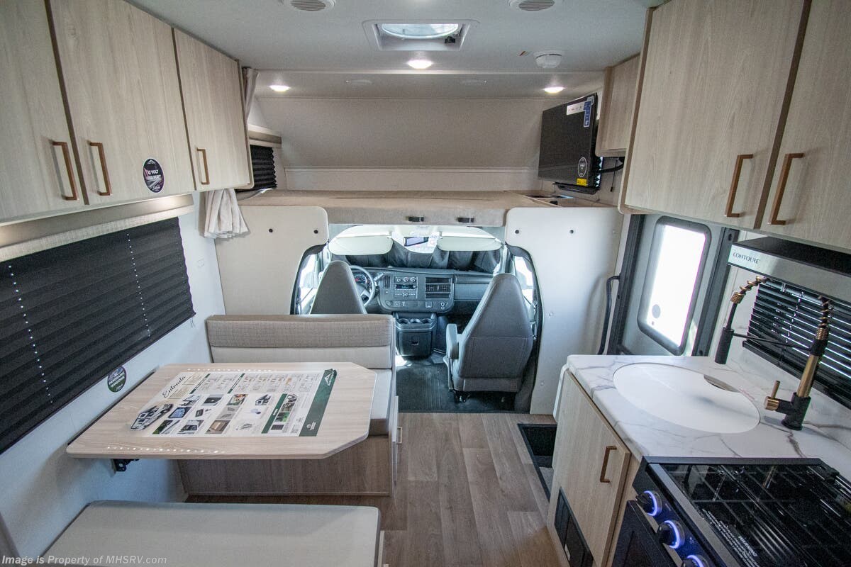 2027 East to West Entrada 210NS - New Class C For Sale by Motor Home Specialist in Alvarado, Texas