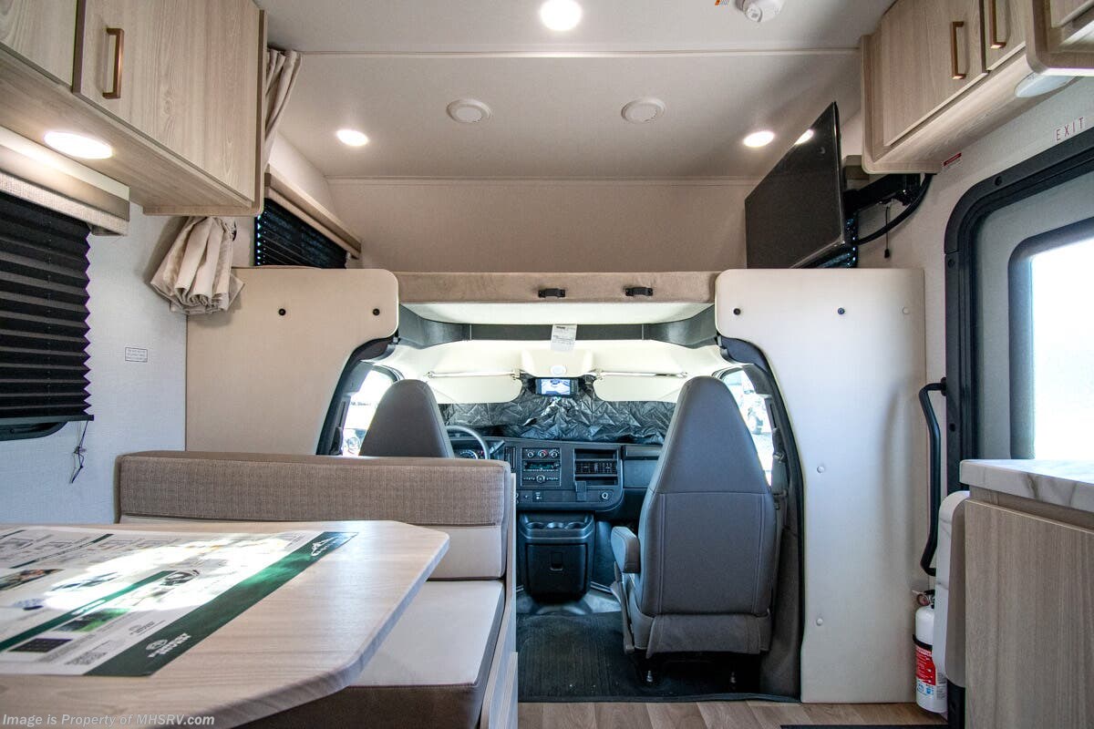 2027 Entrada 210NS by East to West from Motor Home Specialist in Alvarado, Texas