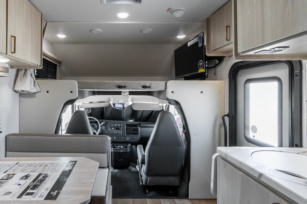 2027 Entrada 210NS by East to West from Motor Home Specialist in Alvarado, Texas
