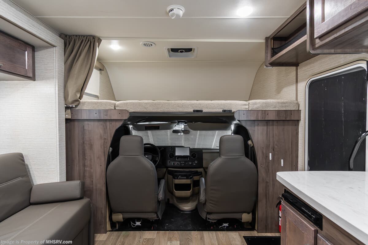 2025 Minnie Winnie 31K by Winnebago from Motor Home Specialist in Alvarado, Texas