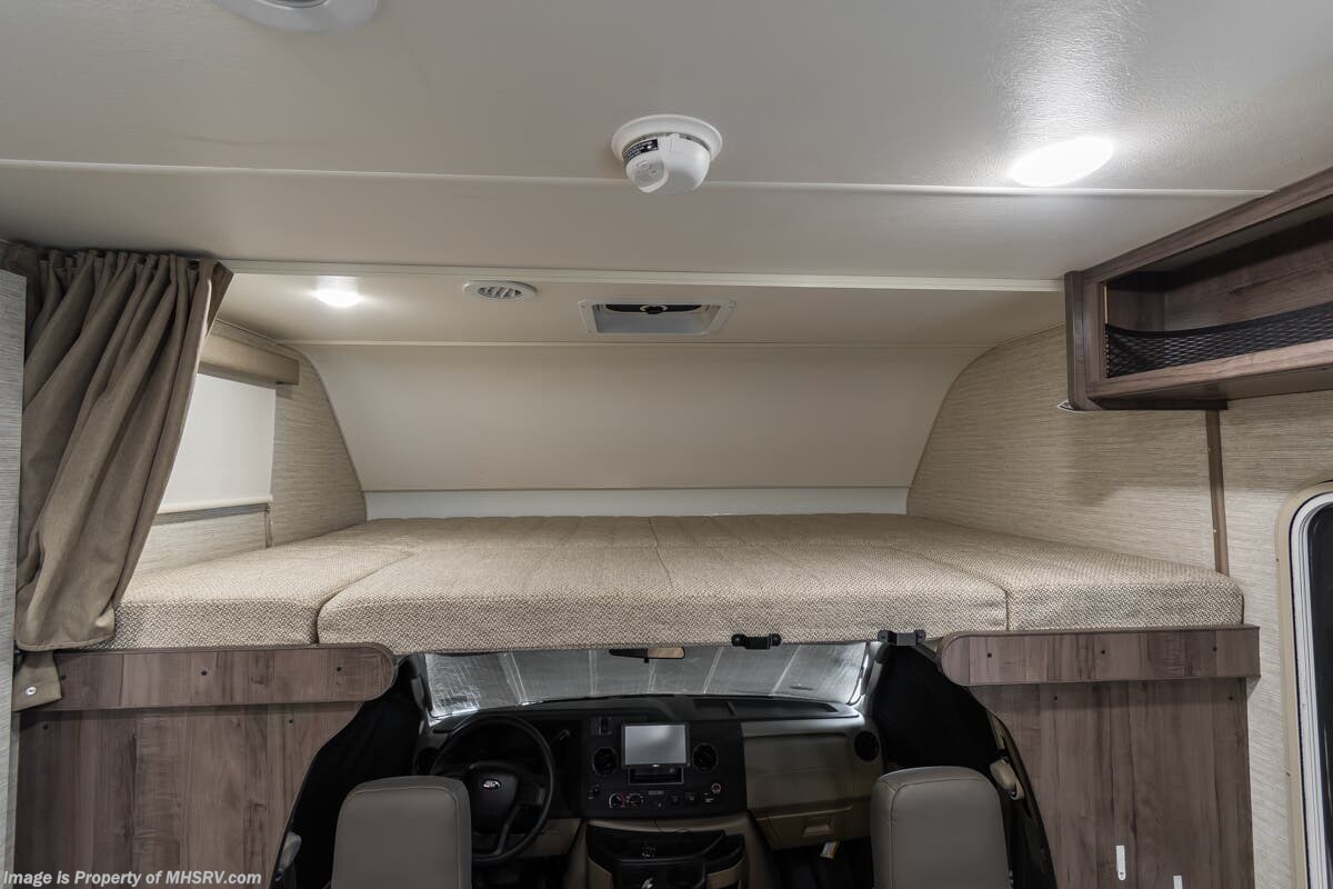 Used 2025 Winnebago Minnie Winnie 31K available in Alvarado, Texas