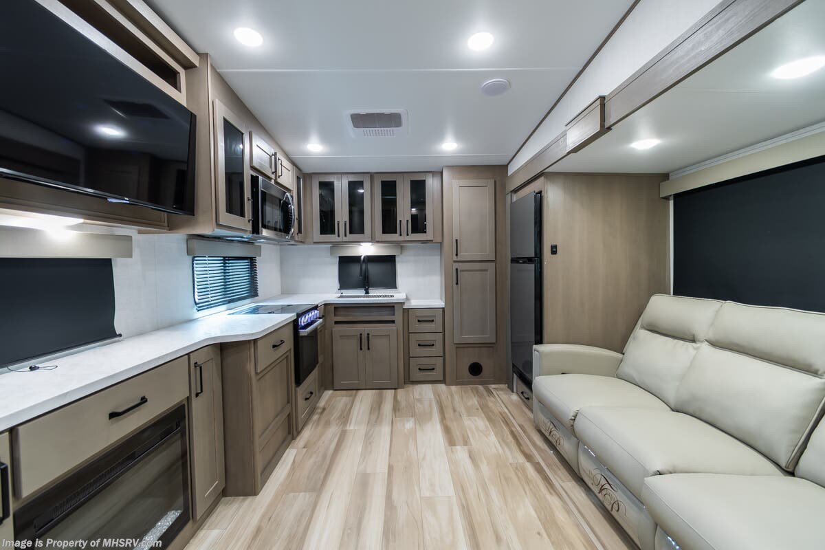 2025 Grand Design Reflection 150 Series 270BN - Used Fifth Wheel For Sale by Motor Home Specialist in Alvarado, Texas features Theater Seating