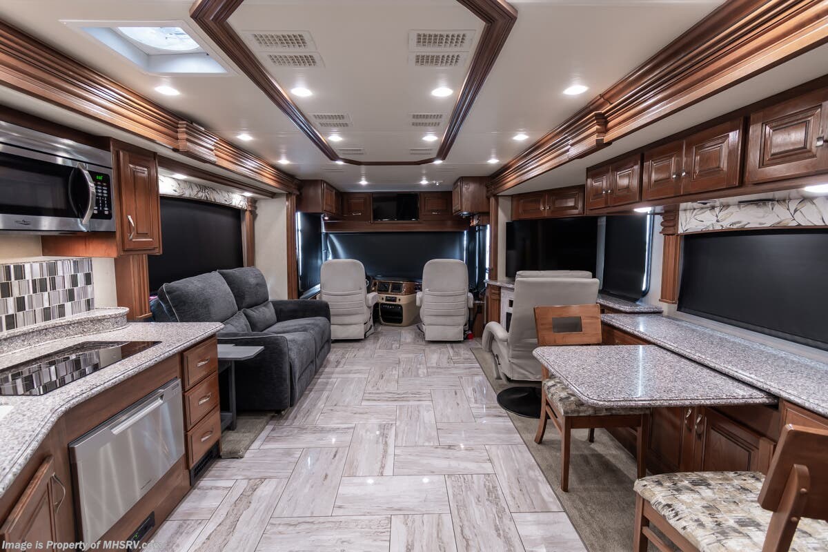 2017 Fleetwood Discovery 37R - Used Diesel Pusher For Sale by Motor Home Specialist in Alvarado, Texas features Theater Seating