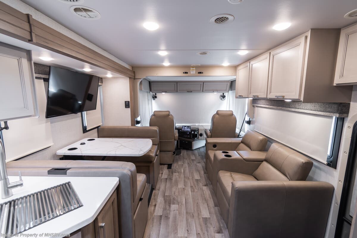 2026 Thor Motor Coach Palazzo GT 33.5 - Used Diesel Pusher For Sale by Motor Home Specialist in Alvarado, Texas features Theater Seating