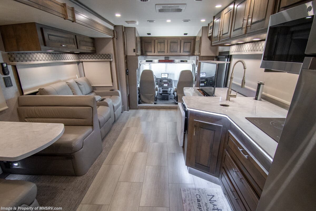 2022 Dynamax Corp DX3 37BD - Used Super C For Sale by Motor Home Specialist in Alvarado, Texas