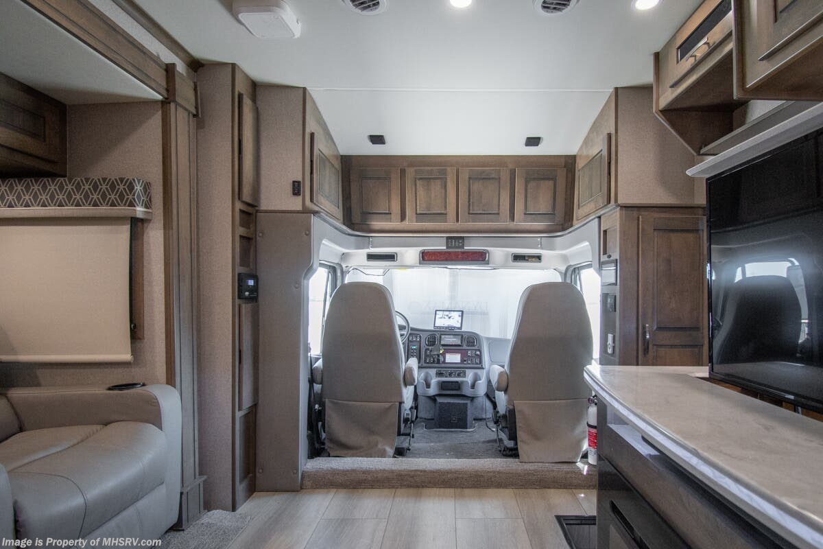 2022 DX3 37BD by Dynamax Corp from Motor Home Specialist in Alvarado, Texas