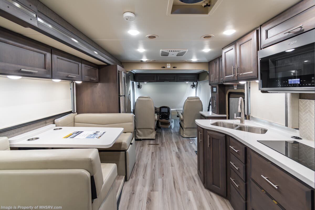 2021 Thor Motor Coach Palazzo 36.3 - Used Diesel Pusher For Sale by Motor Home Specialist in Alvarado, Texas features Theater Seating, Bath & 1/2