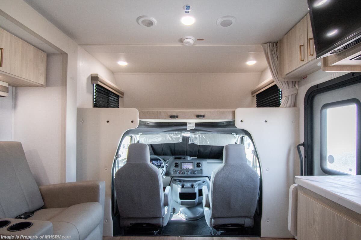 2027 Entrada 2950OK by East to West from Motor Home Specialist in Alvarado, Texas