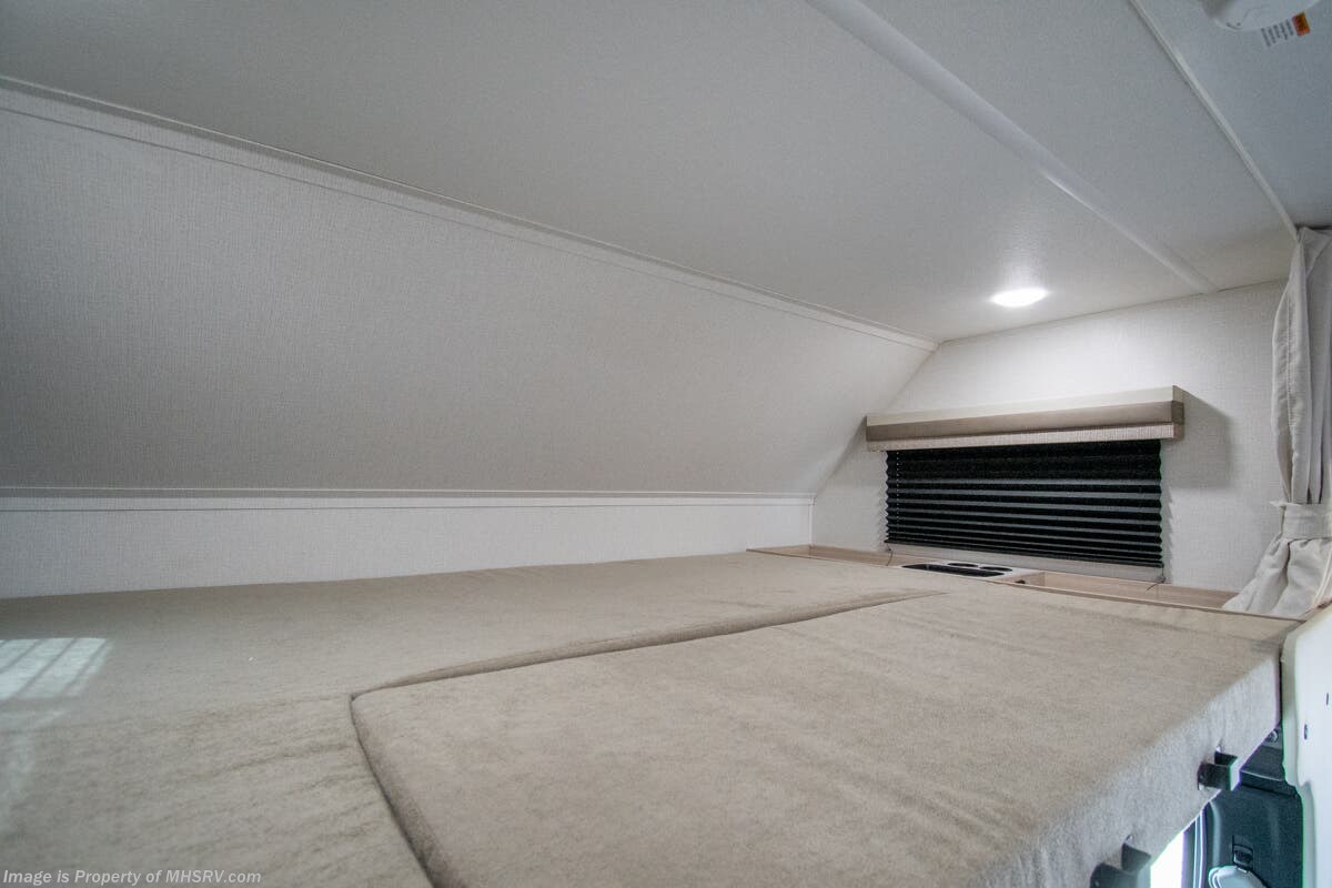 New 2027 East to West Entrada 2950OK available in Alvarado, Texas