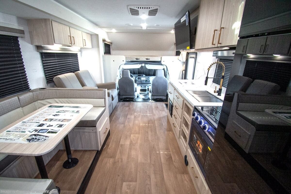 2027 East to West Entrada 2950OK - New Class C For Sale by Motor Home Specialist in Alvarado, Texas features Theater Seating, 50 Amp Service