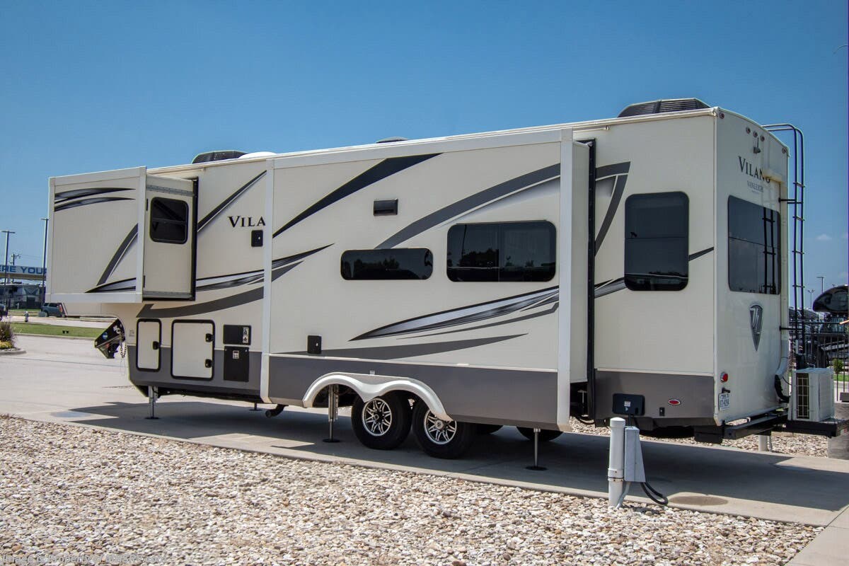 Used 2023 Vanleigh Vilano 320GK available in Alvarado, Texas
