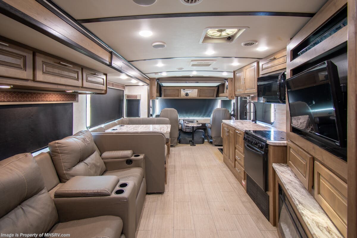 2020 Forest River FR3 34DS - Used Class A For Sale by Motor Home Specialist in Alvarado, Texas features Theater Seating, Bath & 1/2