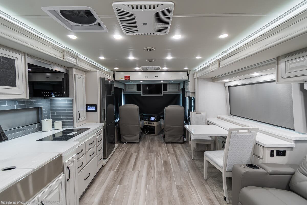 2026 Fleetwood Frontier 37S - Used Diesel Pusher For Sale by Motor Home Specialist in Alvarado, Texas features Bath & 1/2, Theater Seating