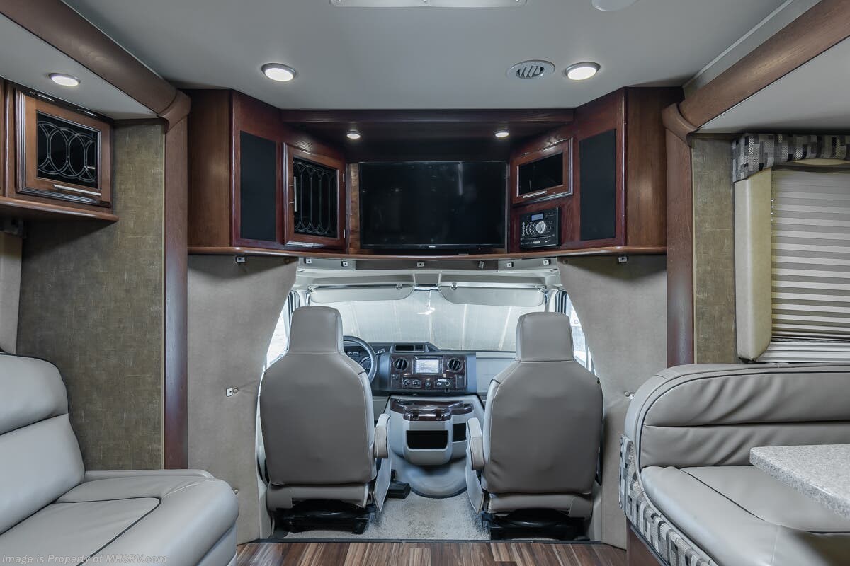 2014 Concord 300TS by Coachmen from Motor Home Specialist in Alvarado, Texas